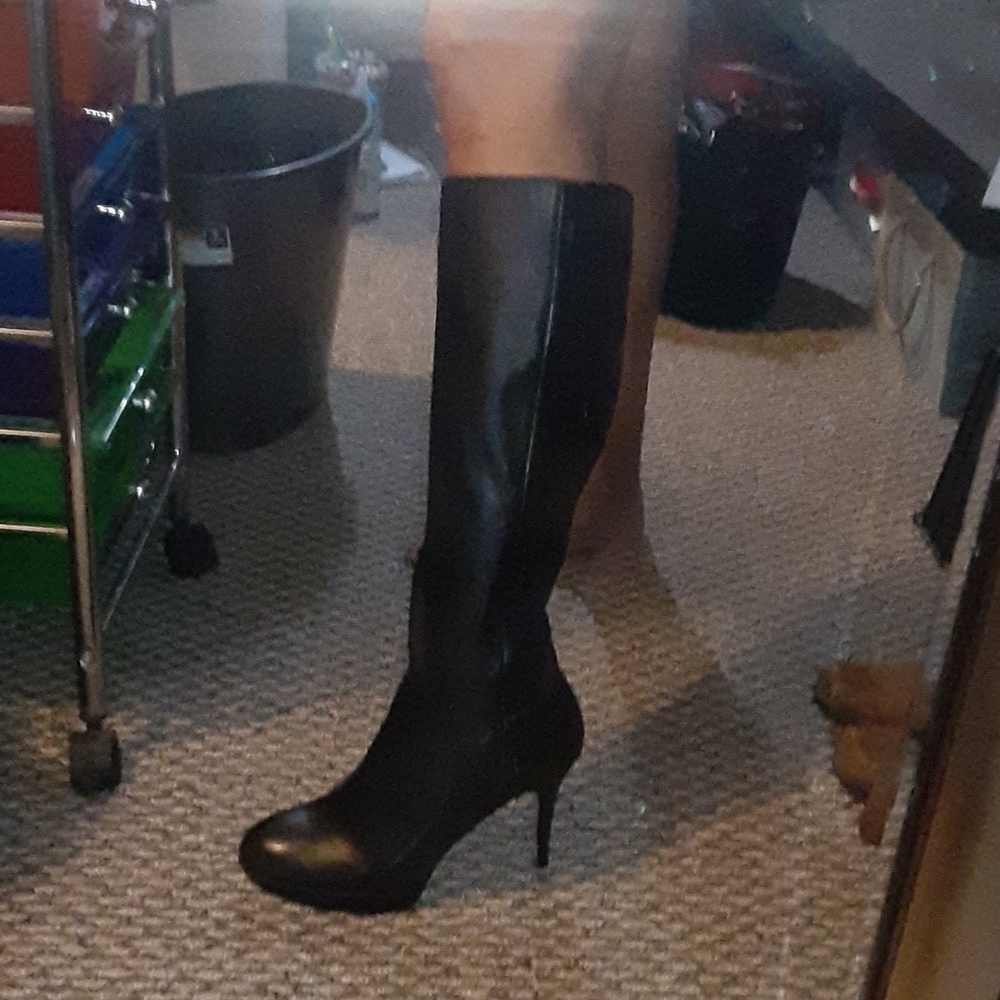 Vince Camuto Black Leather Boots
